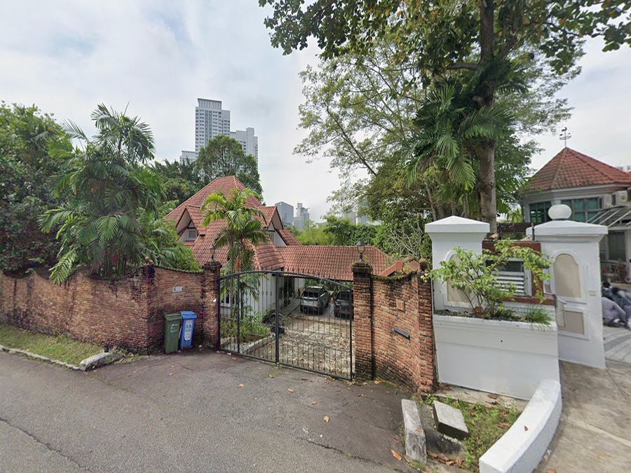 Former Minister Sells Holland Rise Good Class Bungalow To New Citizen